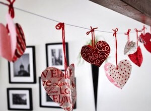 top5cool-diy-valentines-day-garlands