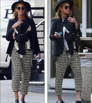 Beyonce takes Blue Ivy for city stroll turns baby carrier into a fashion statement 4